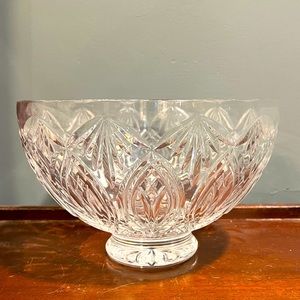 Waterford Crystal Ashbury 9” footed bowl